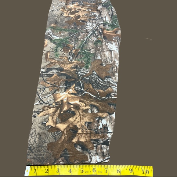 Camo Pants Size Large - Picture 4 of 4